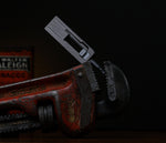 Load image into Gallery viewer, Slidecatch Grey Titanium - EDC Tool
