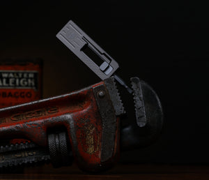 Slidecatch Grey Titanium - EDC Tool